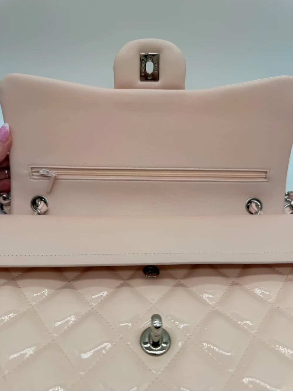 CHANEL Classic Double Flap Patent in Pink